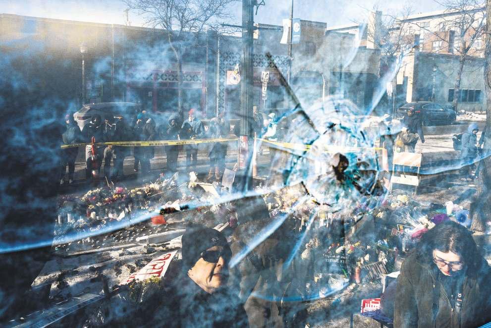 Federal tactics defy policing guidelines