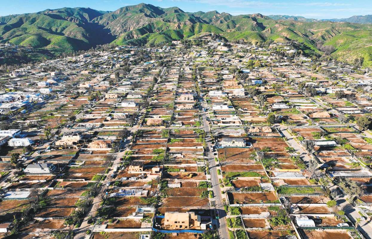 Trump order skirts permit rules