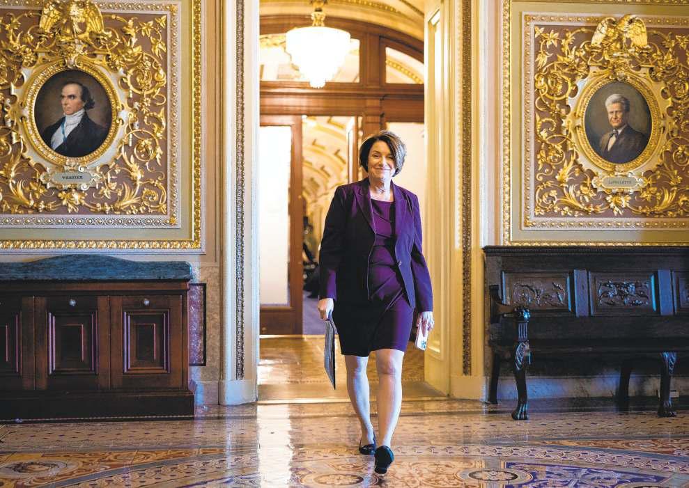 Klobuchar enters Minnesota’s race for governor