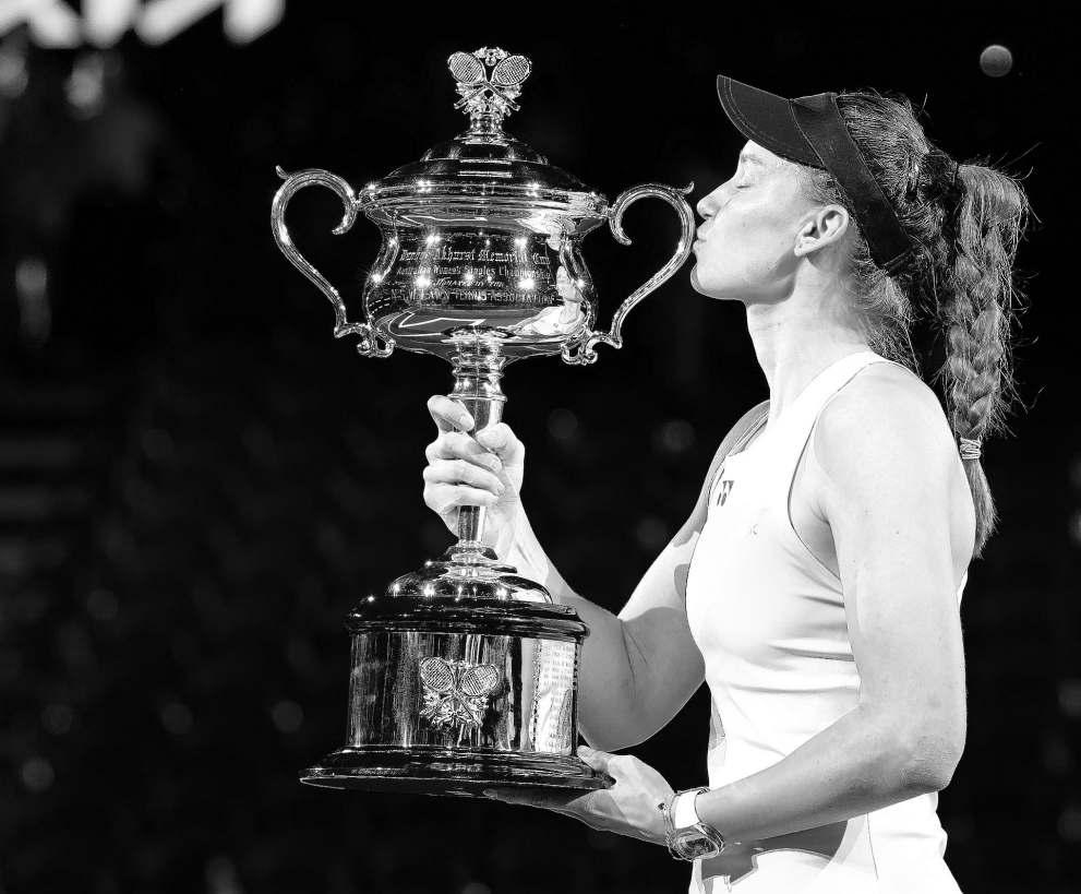Rybakina's third-set comeback sets stage for second Slam title