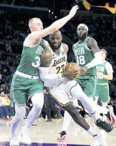 Lakers take it back to the 80s