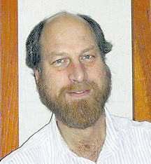 Caltech scientist's slaying is mystery
