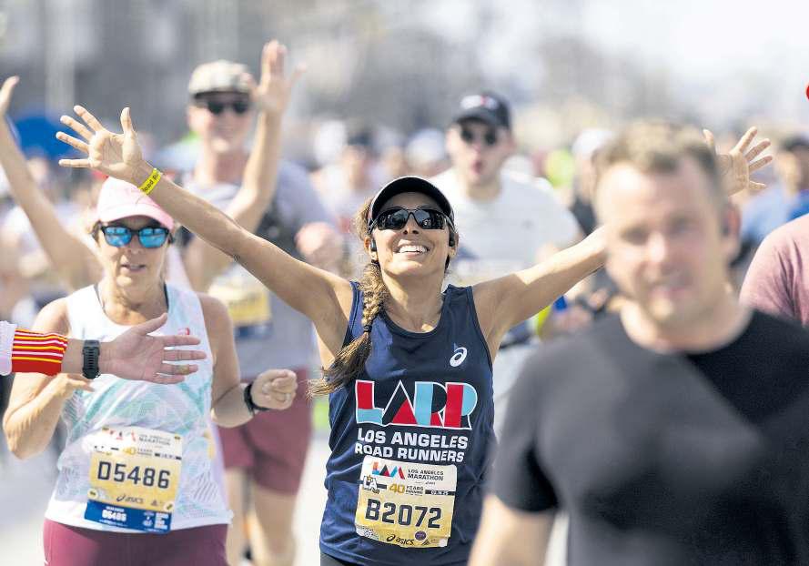 Can women push L.A.’s marathon across the line?