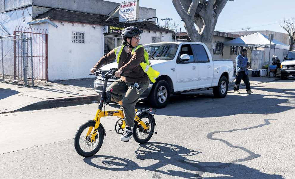 E-BIKES ARE GREEN BUT CAN POSE RISKS
