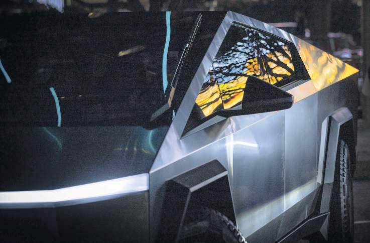 SpaceX tapped to prop up Cybertrucks
