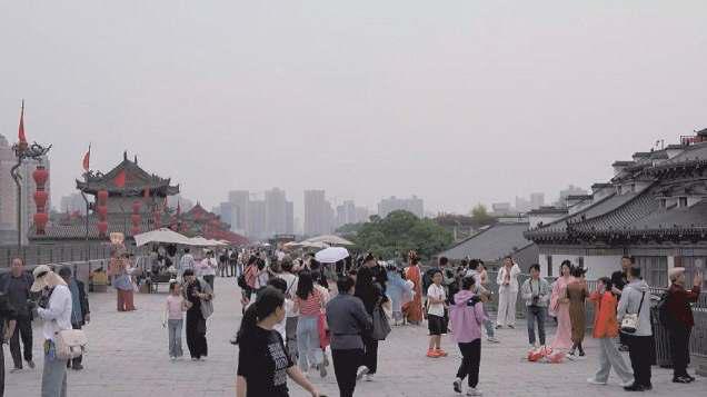 Scenic areas improve services for elderly tourists