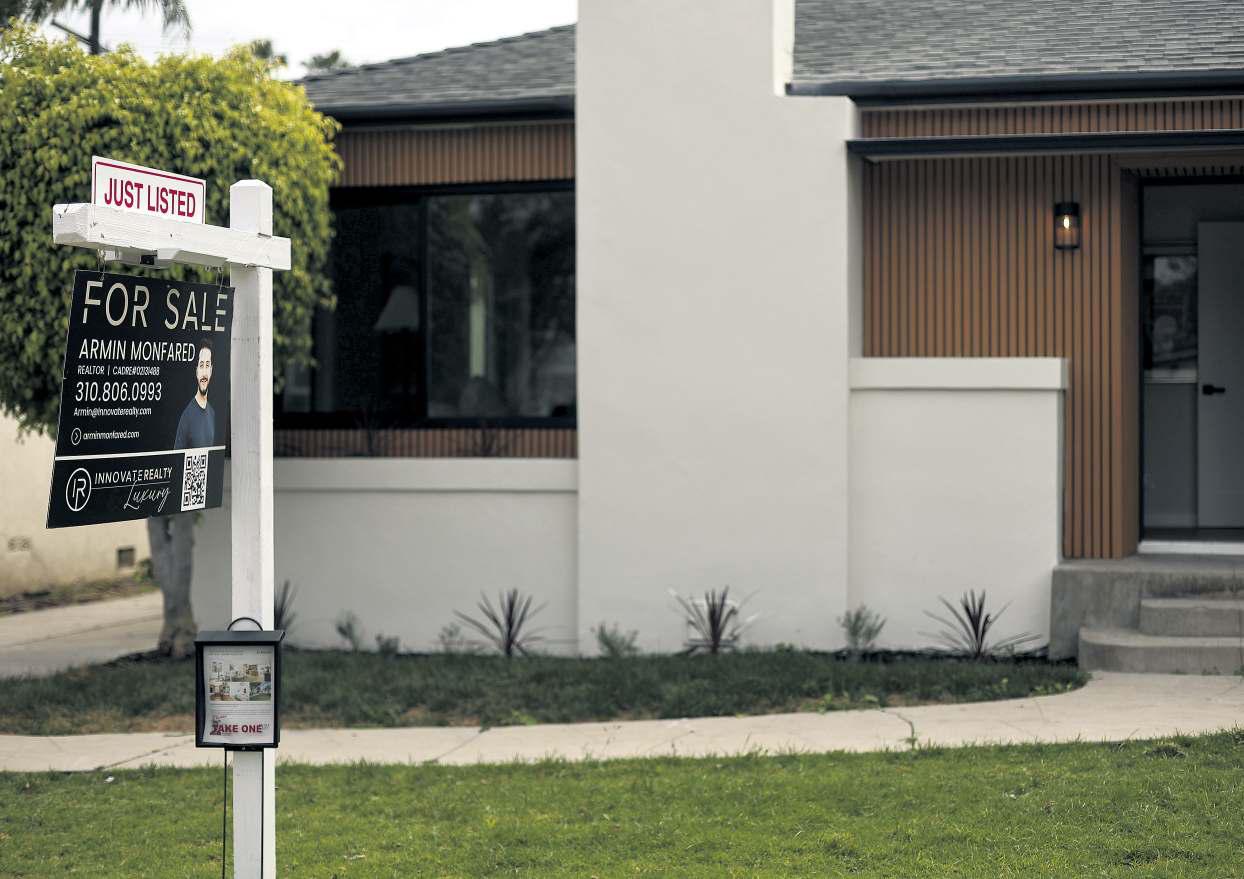Despite exodus, L.A. has housing crunch