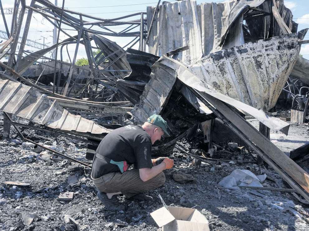 Ukraine strikes Russian natural gas plant, key satellite centers