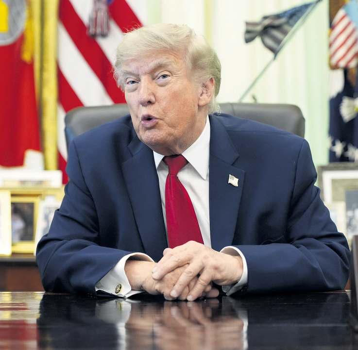 $2-billion Trump income prompts ethics criticisms