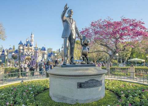 Disneyland to offer $59 evening tickets