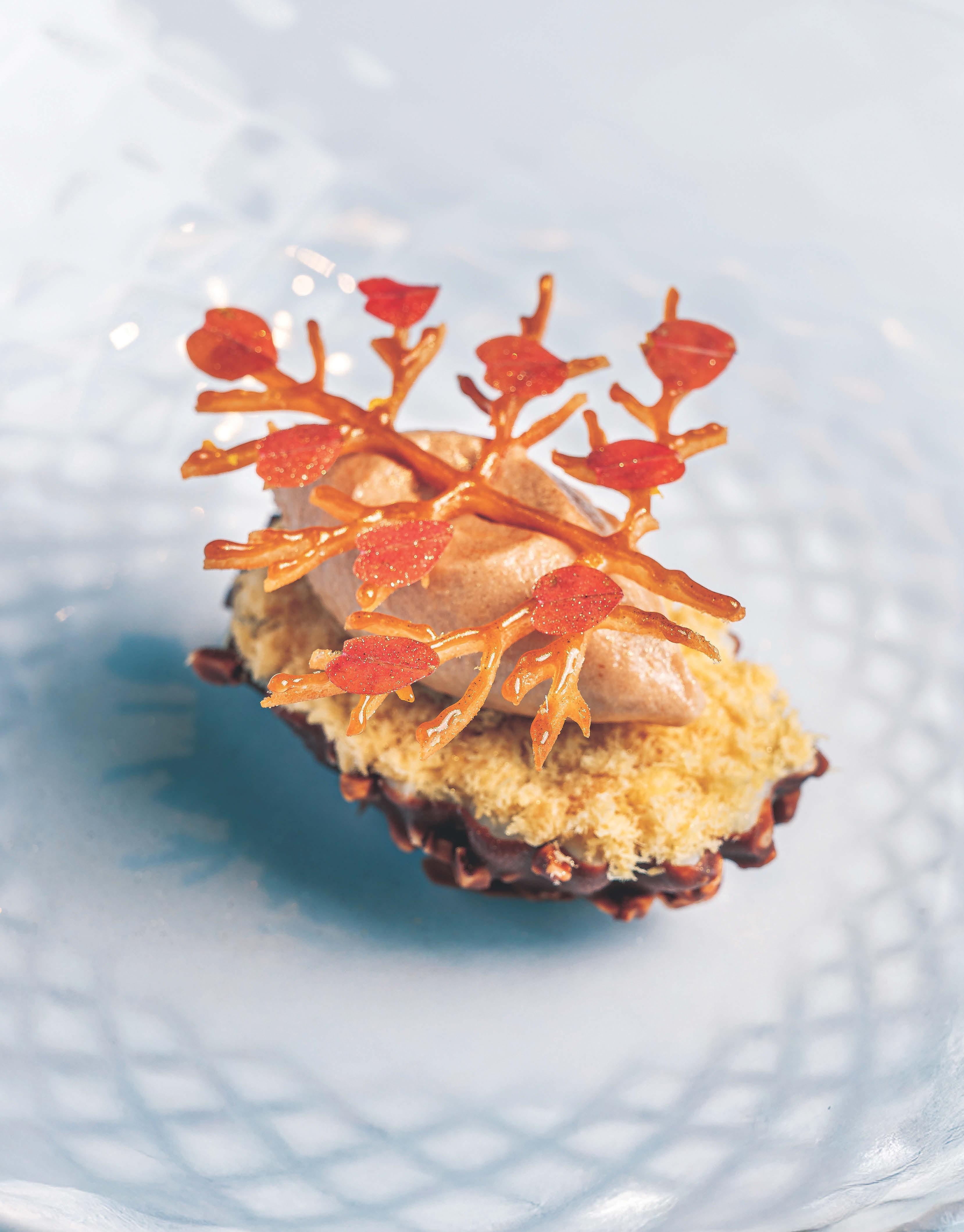 The Intimate Plate