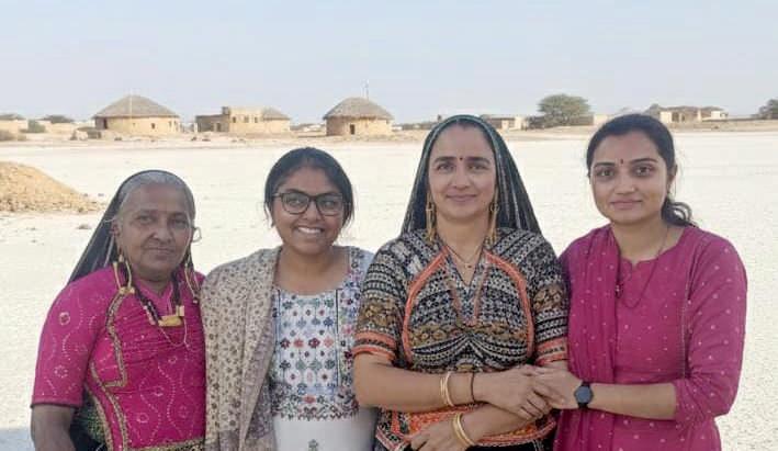 કચ્છી ભરતકામમાં સજાતી આત્મનિર્ભરતાની ગાથા રામી (સોની)બેન રબારી : પરંપણ, ફેશન અને સ્વાવલંબનની ઓળખ