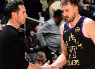 HEATED DONCIC INTERACTION 'VERY NORMAL' - REDICK