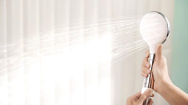 'Wizzing' through the shower