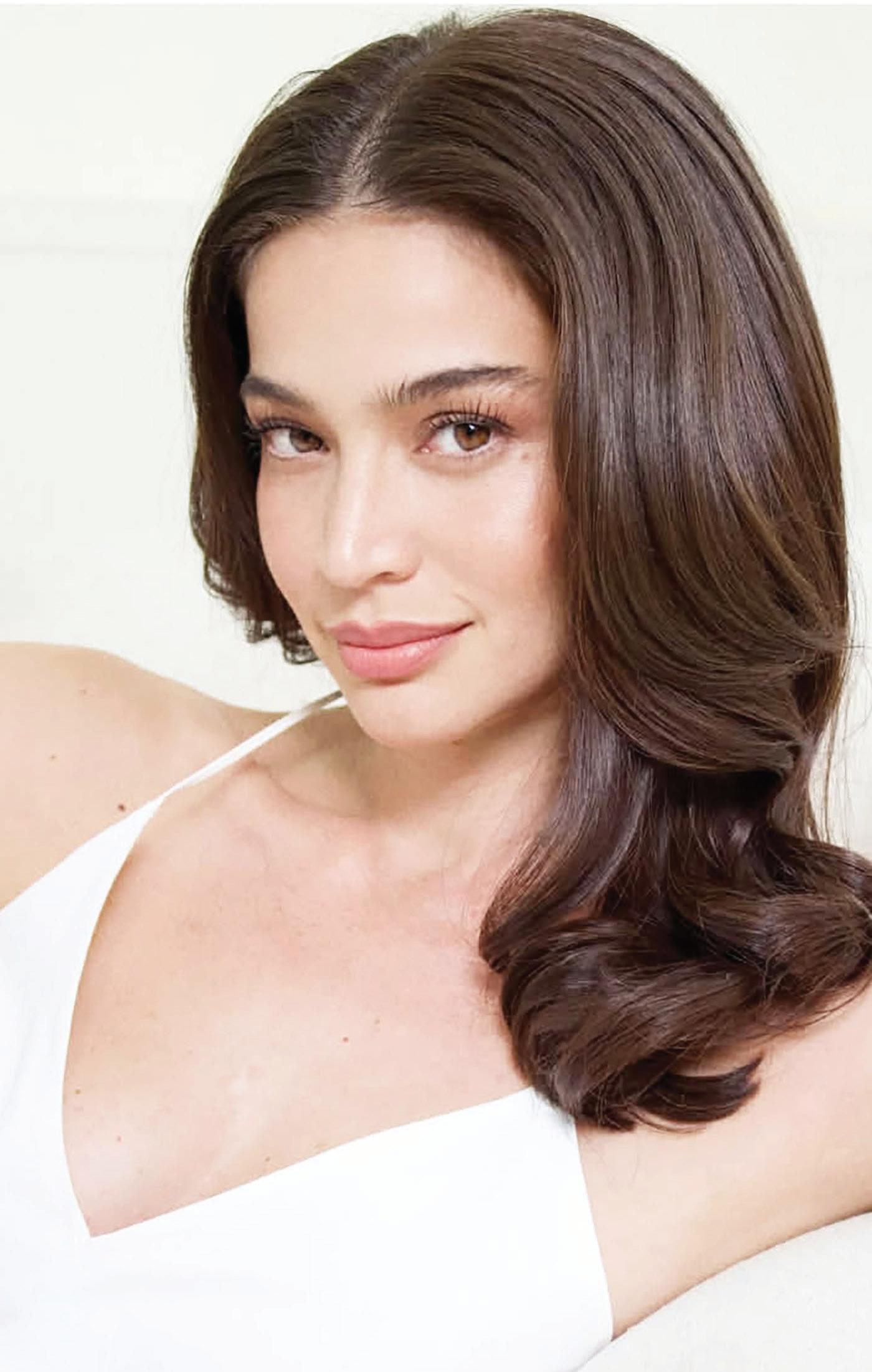 Celebrities throw support behind Anne Curtis