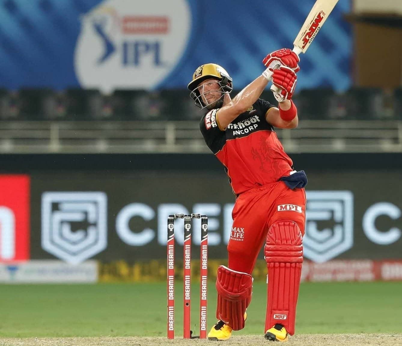 4 REASONS WHY AB DE VILLIERS IS THE MOST VERSATILE PLAYER IN IPL 2020