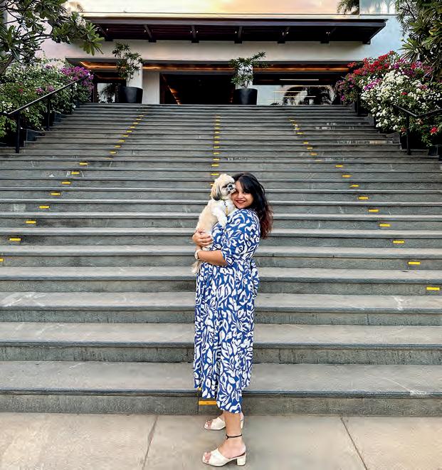 HOLIDAY WITH YOUR FURRY FRIEND