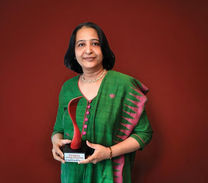 DR SHEFALI RAJUL PARIKH: CHAIRPERSON & MEDICAL DIRECTOR - SHREEJI EYE INSTITUTE & RESEARCH CENTRE & PALAK'S GLAUCOMA CARE CENTRE