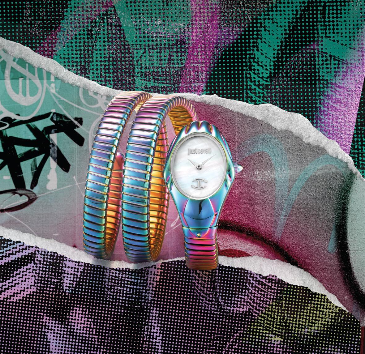 SLITHER INTO STYLE