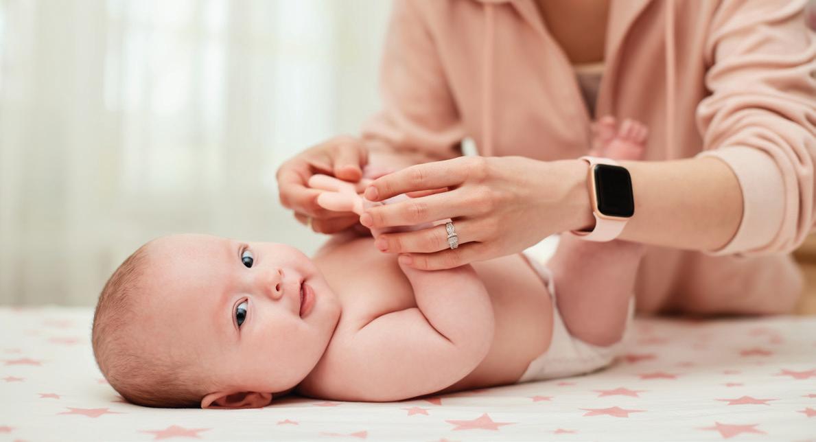 बच्चे को मालिश के रूप में दें ममता का अहसास