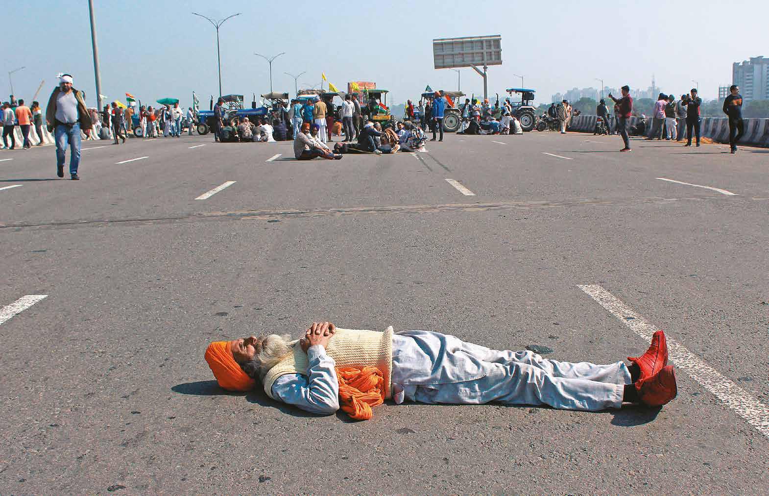 Between Life, Death and Protest